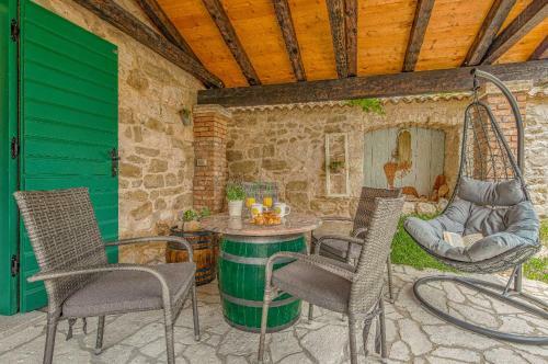 Holiday Home Stone Wall