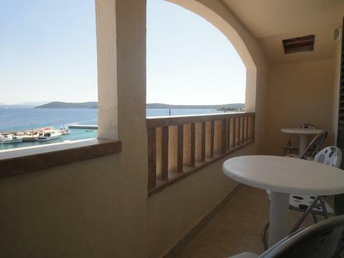Apartments Villa Ana