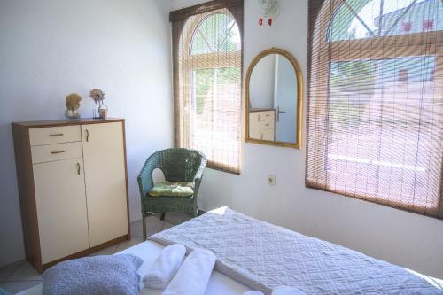 Holiday House Alma