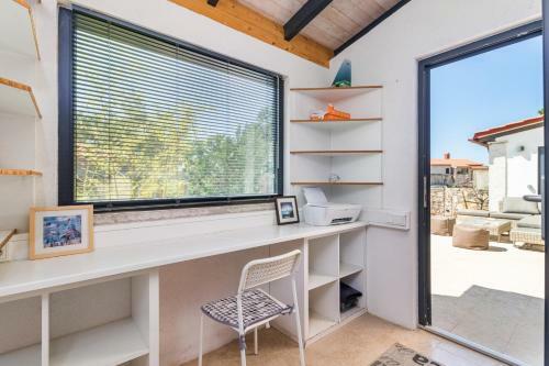 Villa Lelaina With Private Pool And 3 Km From The Beach