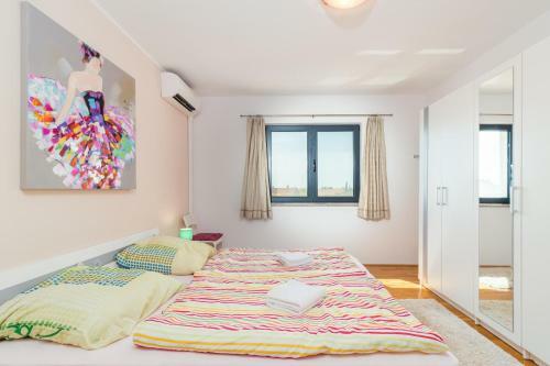 Villa Lelaina With Private Pool And 3 Km From The Beach