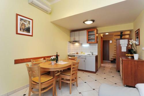 Apartmani Villa Elvira
