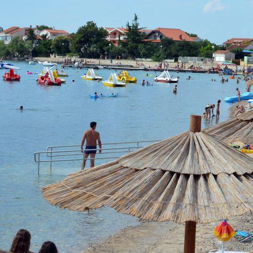 Apartman Sa 3 Spava?e Sobe
