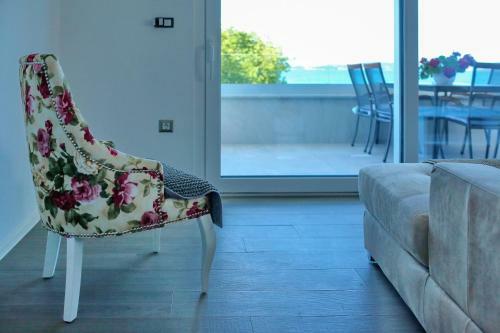 Apartmani Marina S Pogledom, Suko?an