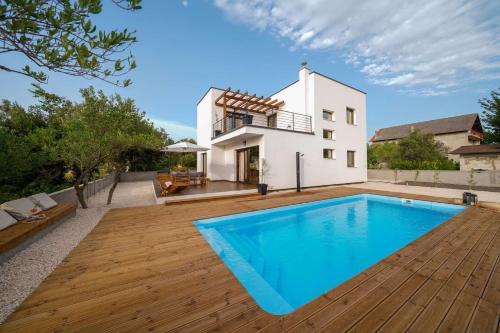 Villa Suncica With Pool And Jacuzz 62