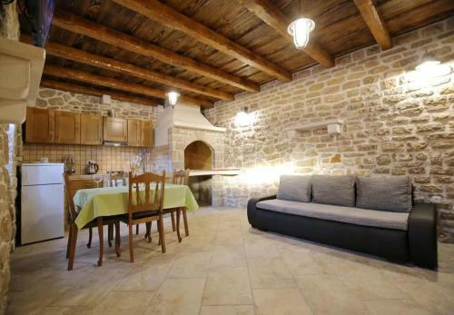Holiday Home Josi - Modern Old