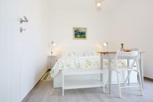Apartments Villa Navi
