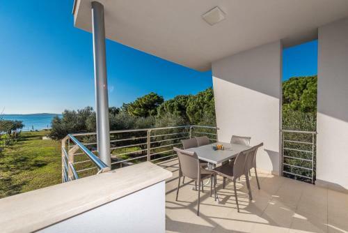 Villa Amfora - First Row By The Sea