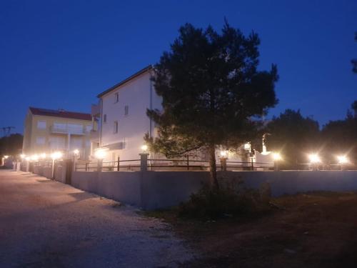 Apartments Villa M&m 2