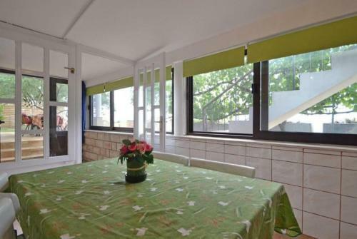 Apartman Mirna