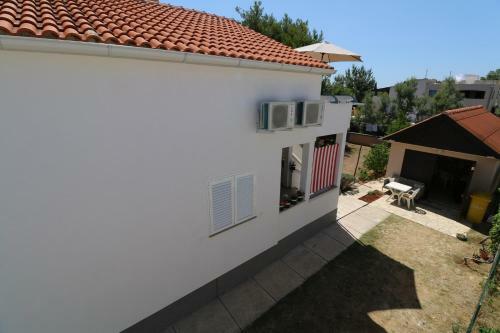 Apartment In Nin II