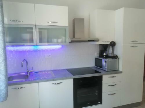Seaview Holiday Apartments, Ventura Nin