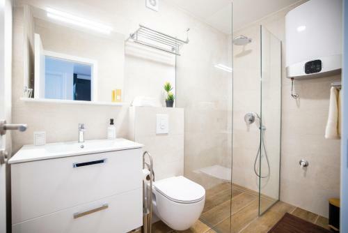 Beach Paradise 5 Stars Apartments
