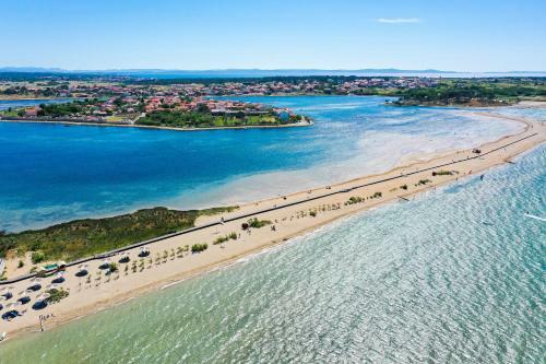 Beach Paradise 5 Stars Apartments