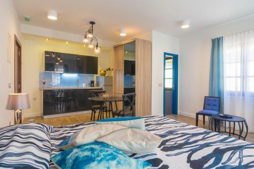 Apartments Mihael