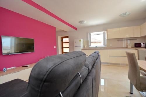 King Apartments