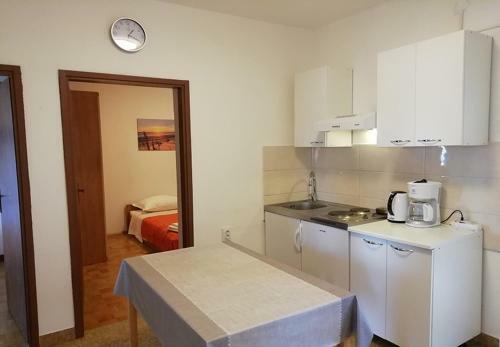 Apartment Ljilja 1 - With Terrace