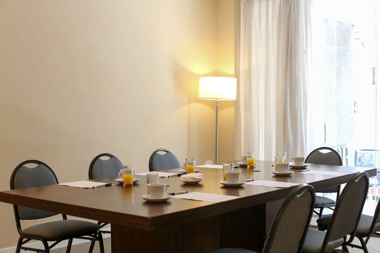 Hotel Dazzler Tower San Martin