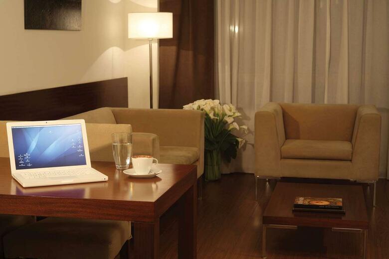 Hotel Dazzler Tower San Martin