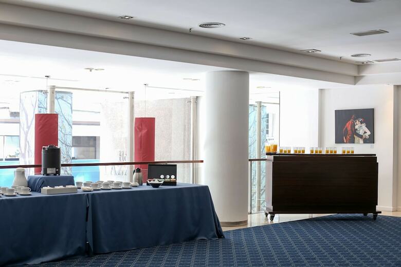 Hotel Dazzler Tower San Martin