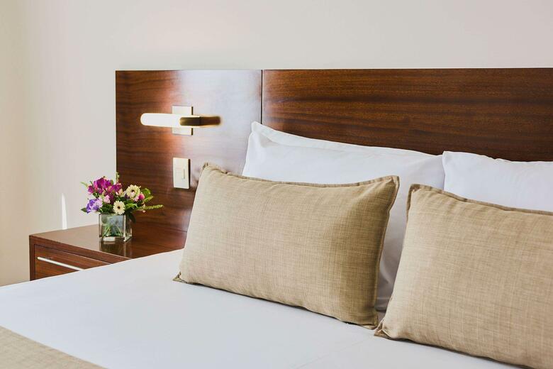 Hotel Dazzler Tower San Martin