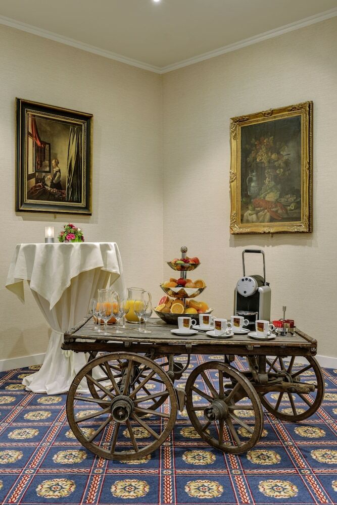 Hotel Euler