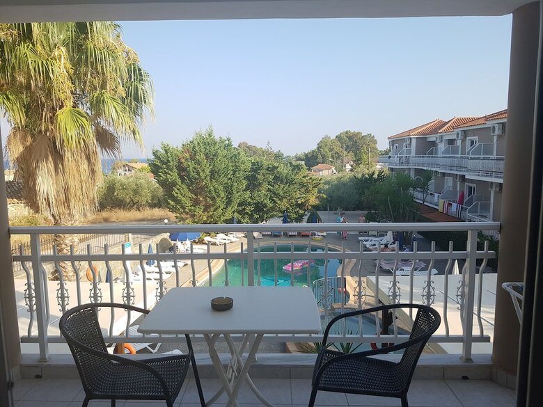 Aparthotel Hotel Megara