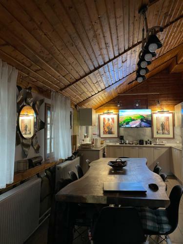 Cabana Din Poveste Valea Doftanei