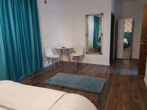Hotel Aristocrat Central