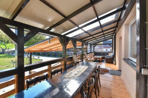 Hostal Pensiunea Ravhouse