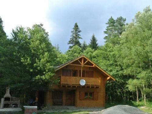 Lodge Chalet By The River