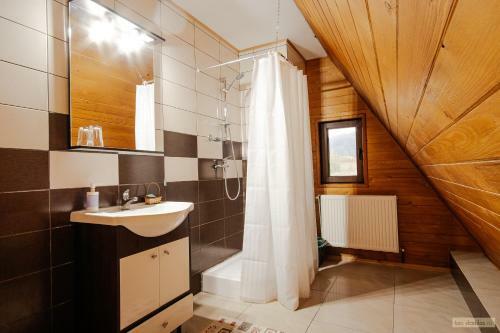Lodge Floarea Bucovinei