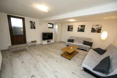 Apartamento Casa de Oaspeti Cbk