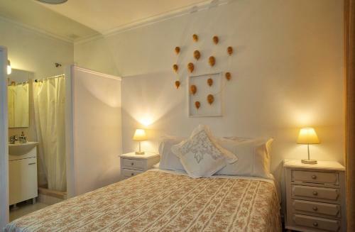 Hostal Raiano Guest House