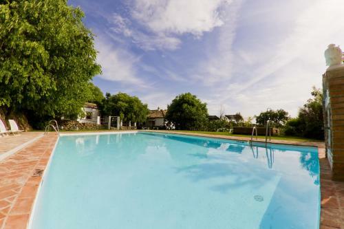 Apartamentos Cortijo Balzain