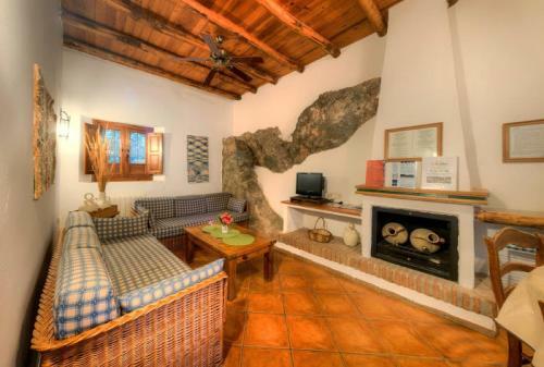 Apartamentos Cortijo Balzain