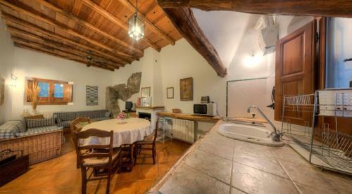 Apartamentos Cortijo Balzain
