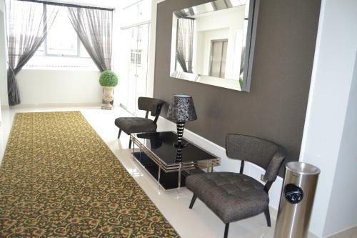 Limaq Hotel