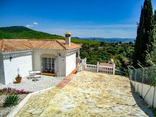 Villa Almog�a