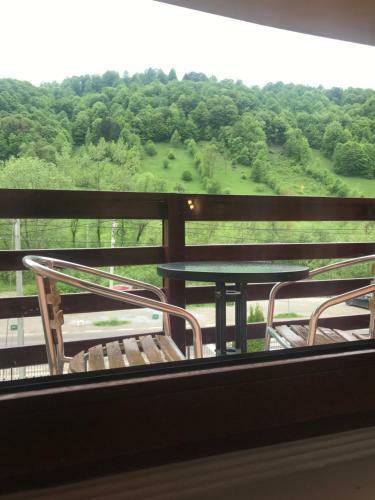 Hostal Gama Restaurant Cazare
