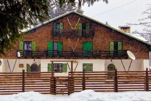 Charming Chalet Timisul De Sus