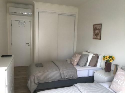 Modern Twin Room With A Balcony
