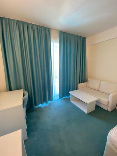 Gabriela Blaxy Apartamente