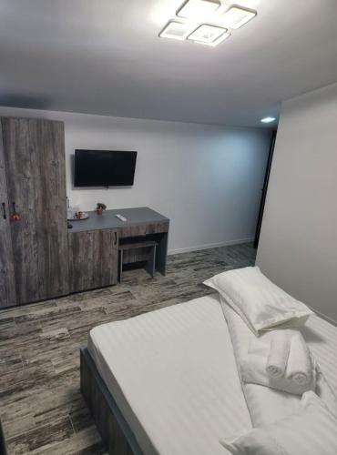 Hostal Pensiunea 7 Coline