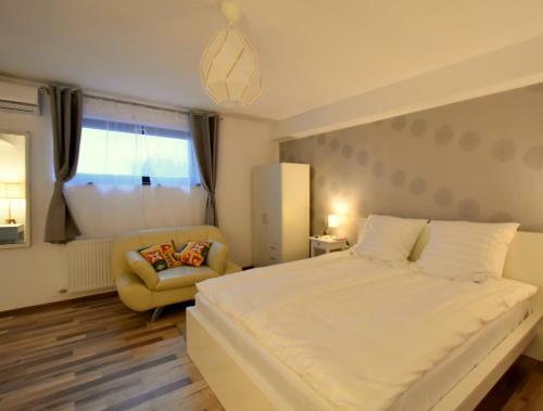 Neferprod Apartments - Is - Cam 06