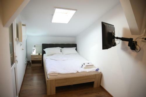 Tim Apartments