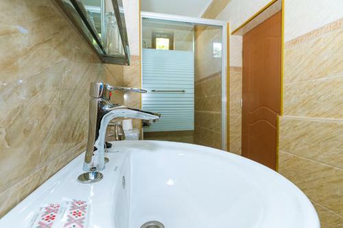 Hostal Vila Cataleya