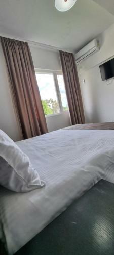 Hostal Ery Ville Neptun