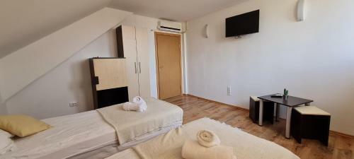 Hostal Vila Cristal
