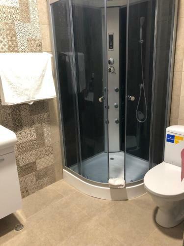 Hostal Pensiunea Crown